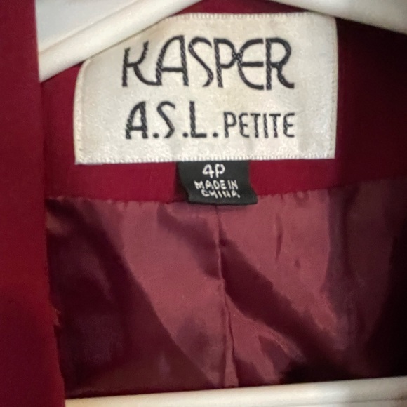 Vintage Berry Blazer - Picture 2 of 3